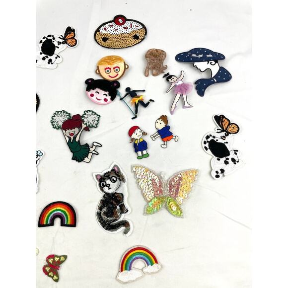 40 PC Assorted Sewing Applique Patches Iron on Sew On NEW Mixed Sequin Crafting - Picture 2 of 8